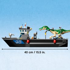 Båten måler 40 cm i lengden og utgjør en imponerende modell