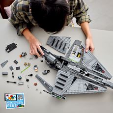 Lego Star Wars byggeprosjekt 75323 med byggeinstruksjoner i boksen