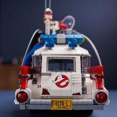 LEGO Creator Expert 10274 - ECTO-1 byggset för Ghostbusters fans och LEGO fantaster