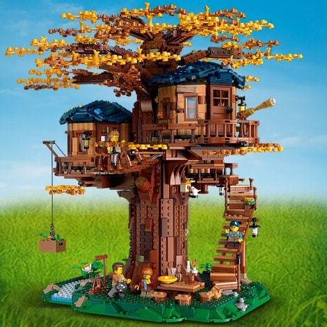 LEGO Ideas Trætophus med 4 minifigurer: mor, far og 2 børn